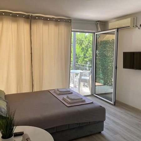 Budva, Jaz, Apartmani Dif Екстер'єр фото