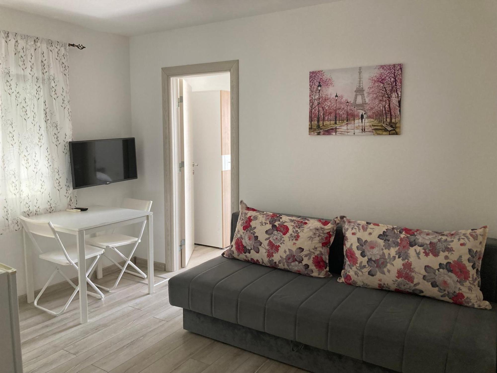 Budva, Jaz, Apartmani Dif Екстер'єр фото